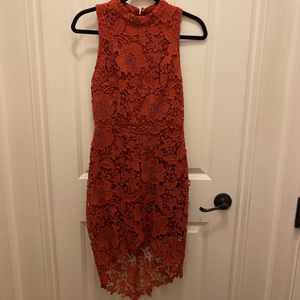 Beautiful Astr lace bodycon hi-Lo but front to back